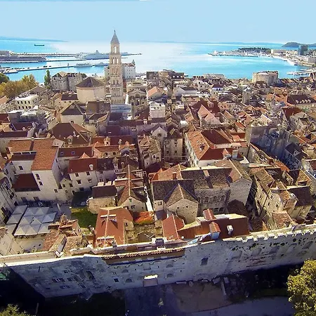 Luxury Nirvana 게스트하우스 4*