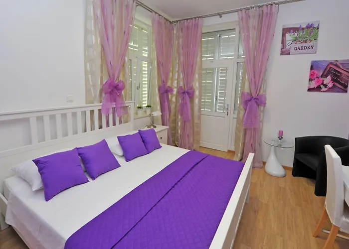 Guest house Luxury Nirvana Split