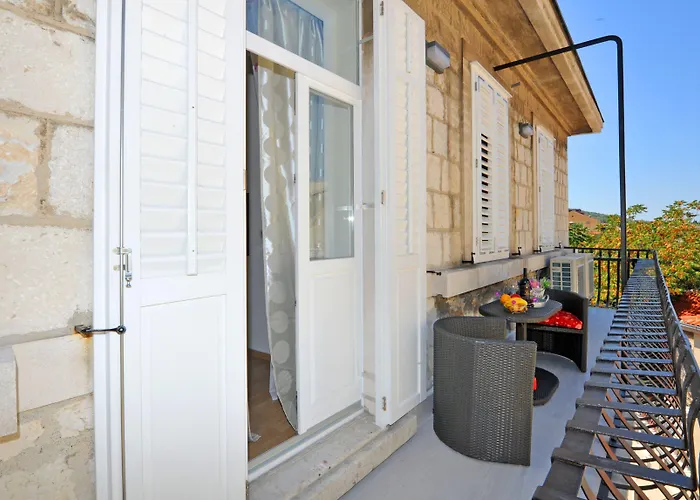 Luxury Nirvana Guest house