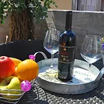 Guest house Luxury Nirvana