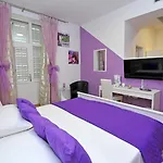 Guest house Luxury Nirvana 4*