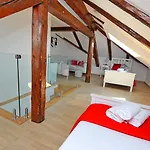 Guest house Luxury Nirvana 4*
