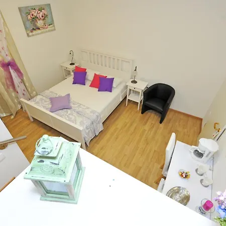 Πανσιόν Luxury Nirvana 4*