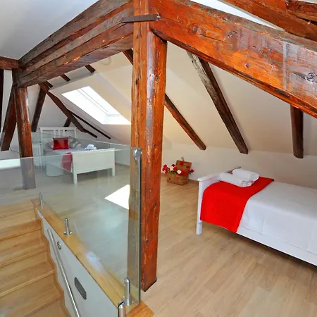 בית הארחה Luxury Nirvana