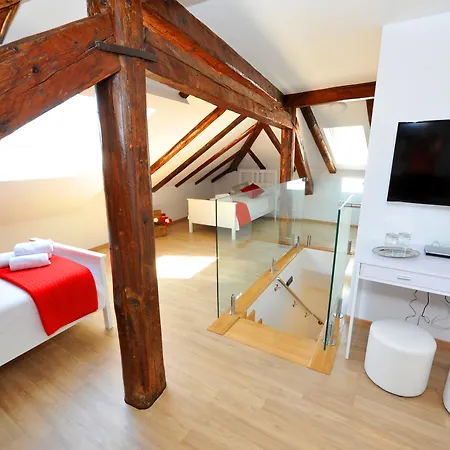 Luxury Nirvana Pensjonat 4*