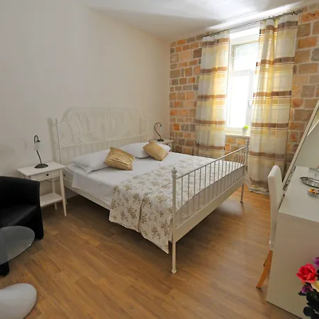 Luxury Nirvana 4* ספליט