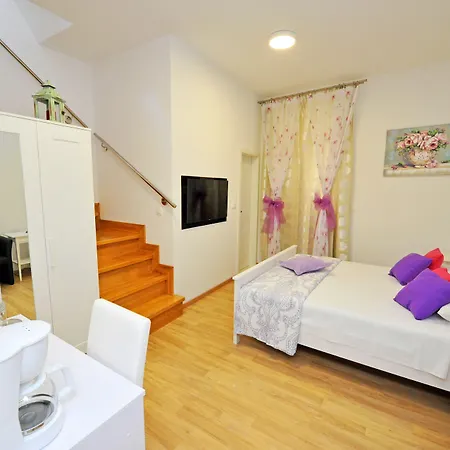 בית הארחה Luxury Nirvana