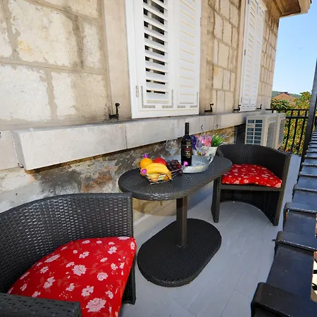 בית הארחה Luxury Nirvana