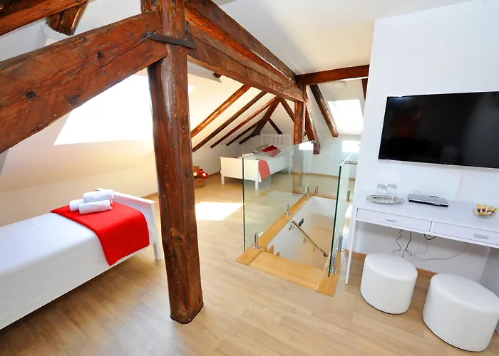 Luxury Nirvana Maison d'hôtes 4*